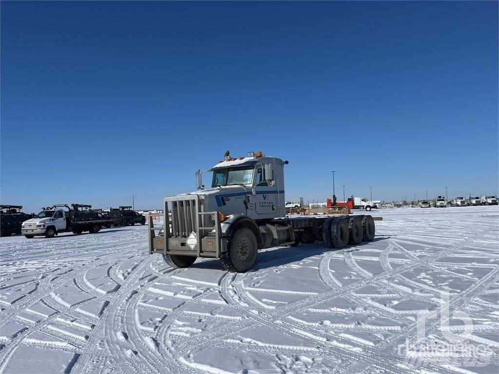 Peterbilt 365 Chassis met cabine