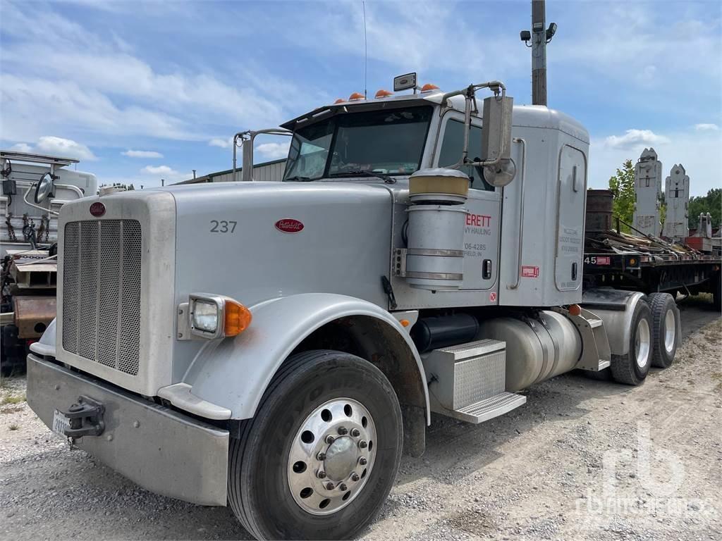 Peterbilt 367 Trekkers