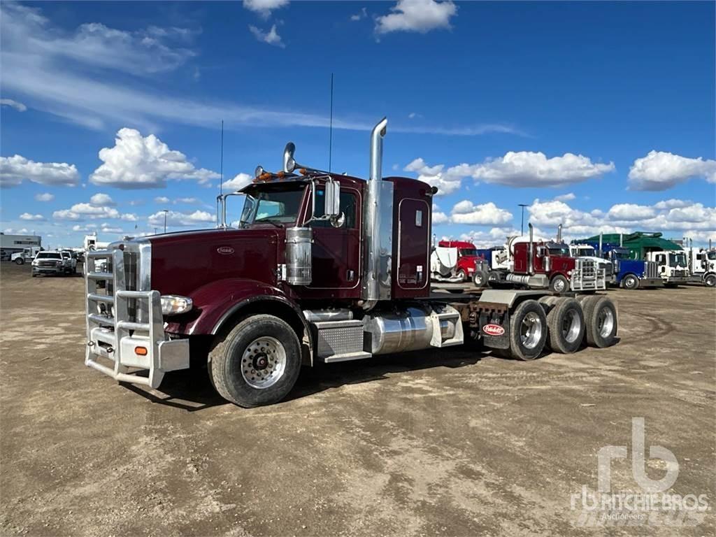 Peterbilt 367 Trekkers