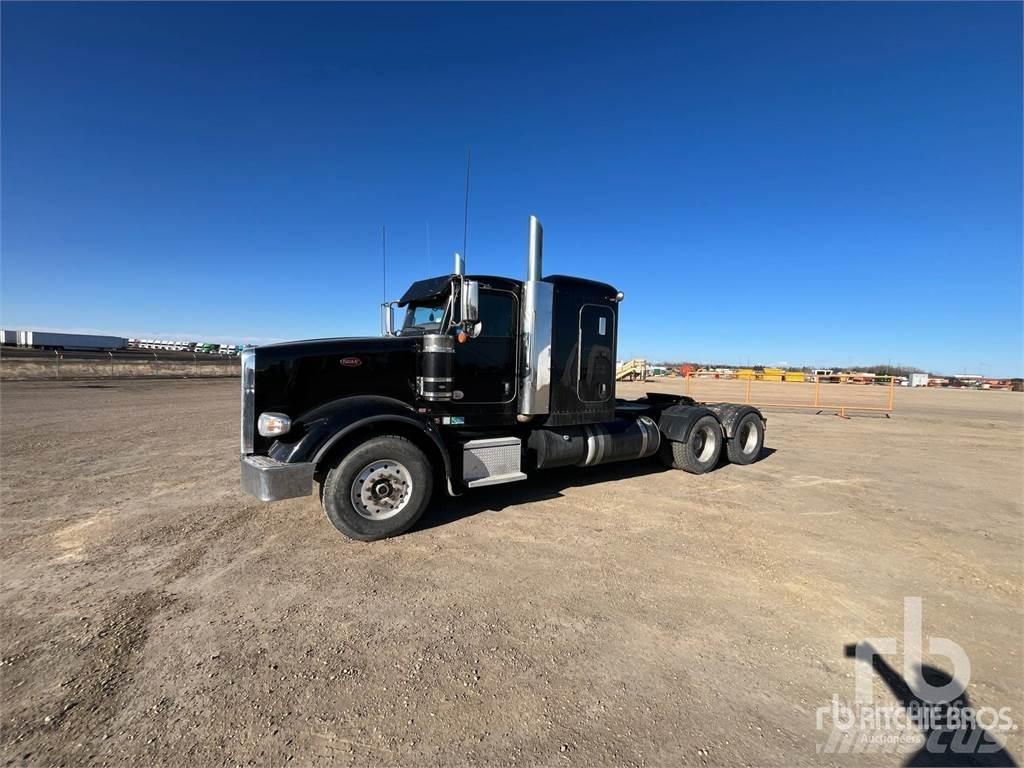 Peterbilt 367 Trekkers