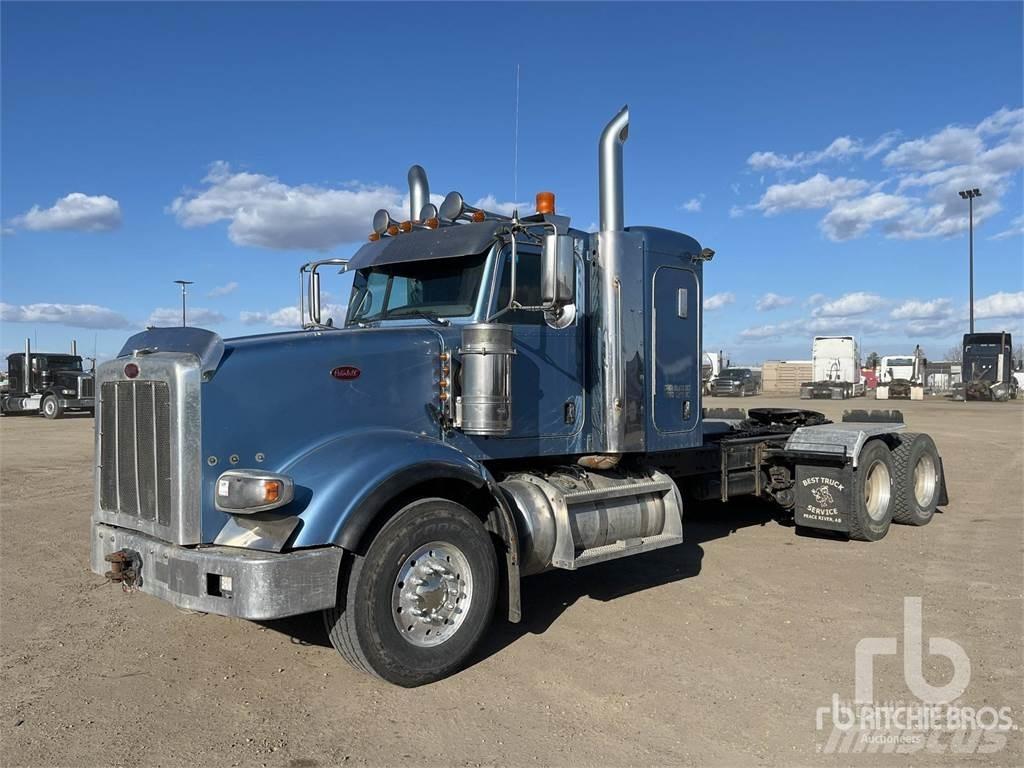 Peterbilt 367 Trekkers