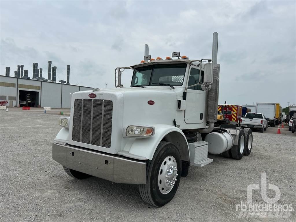 Peterbilt 367 Trekkers