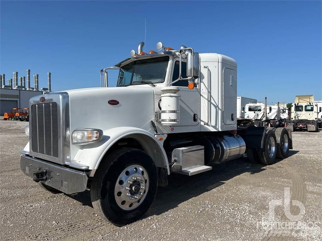 Peterbilt 367 Trekkers