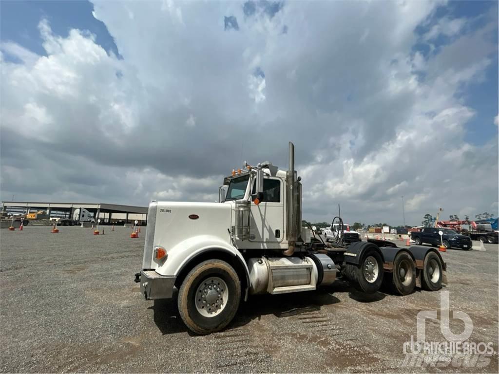Peterbilt 367 Trekkers