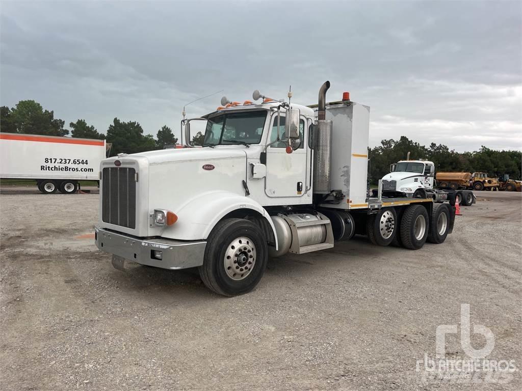 Peterbilt 367 Trekkers