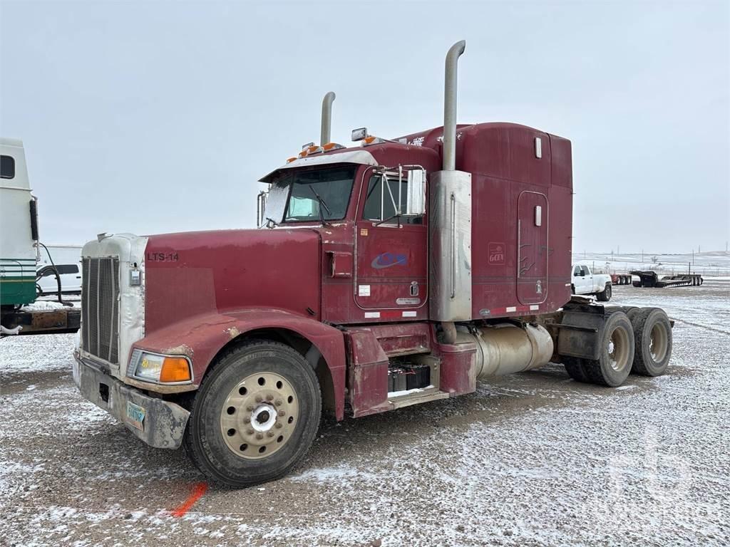 Peterbilt 377 Trekkers