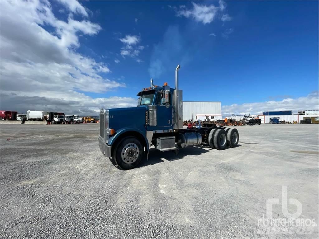 Peterbilt 378 Trekkers