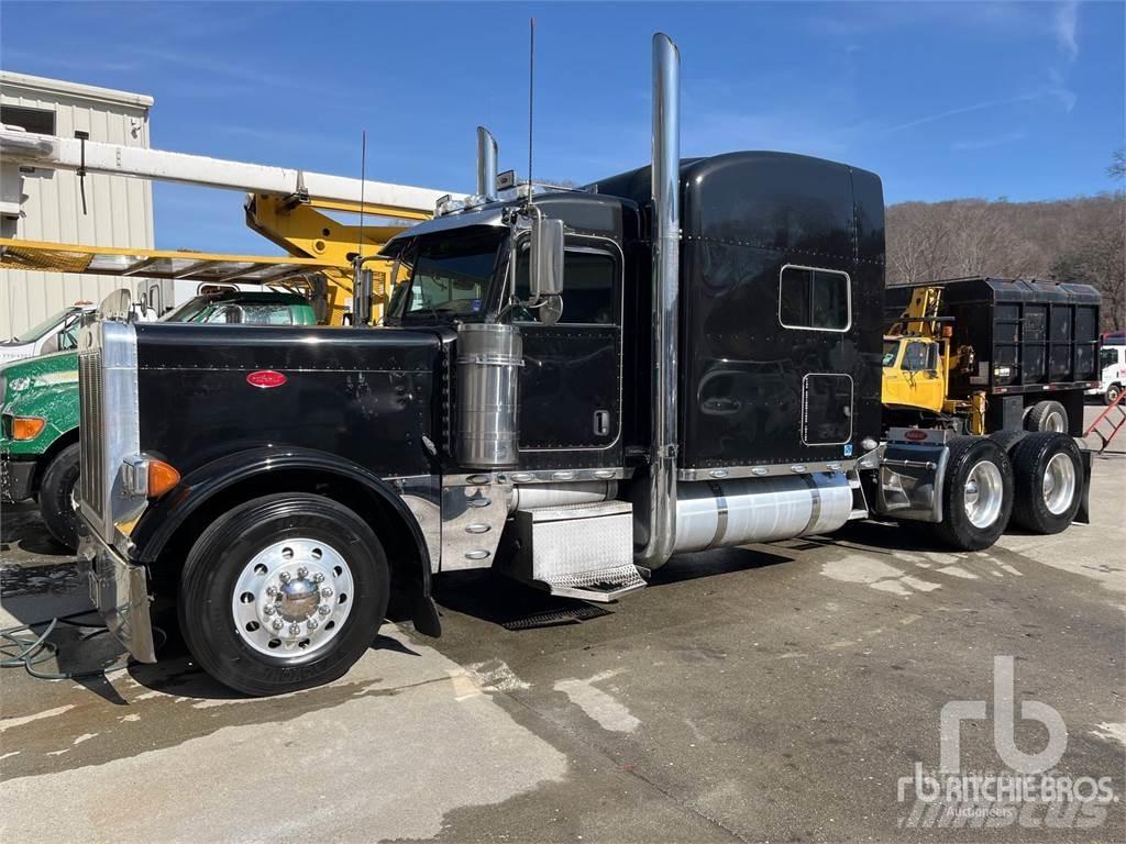Peterbilt 379 Trekkers