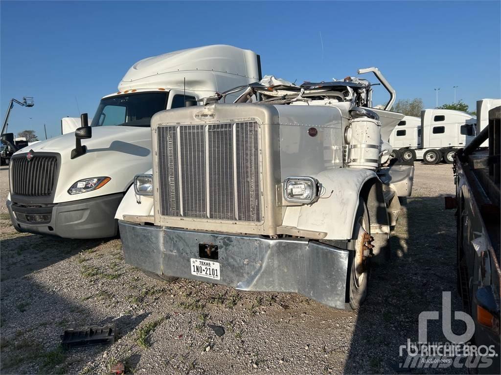 Peterbilt 379 Trekkers