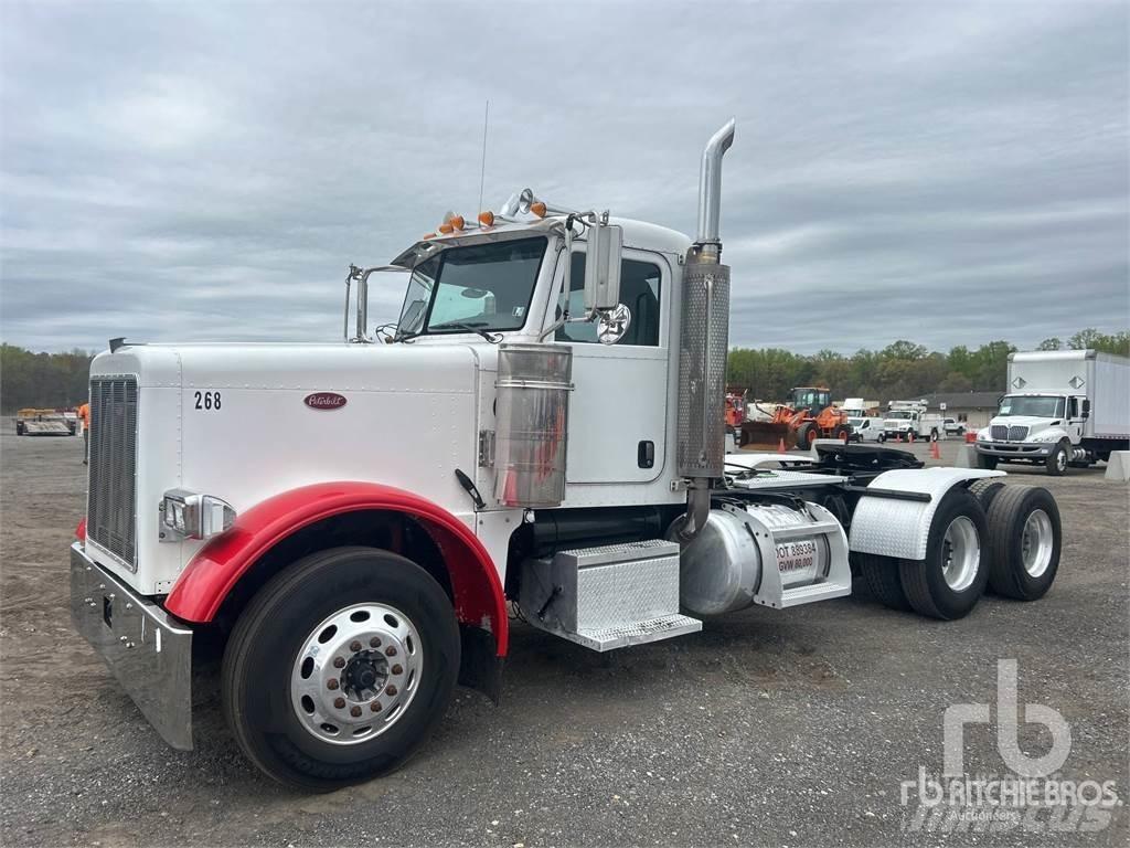 Peterbilt 379 Trekkers