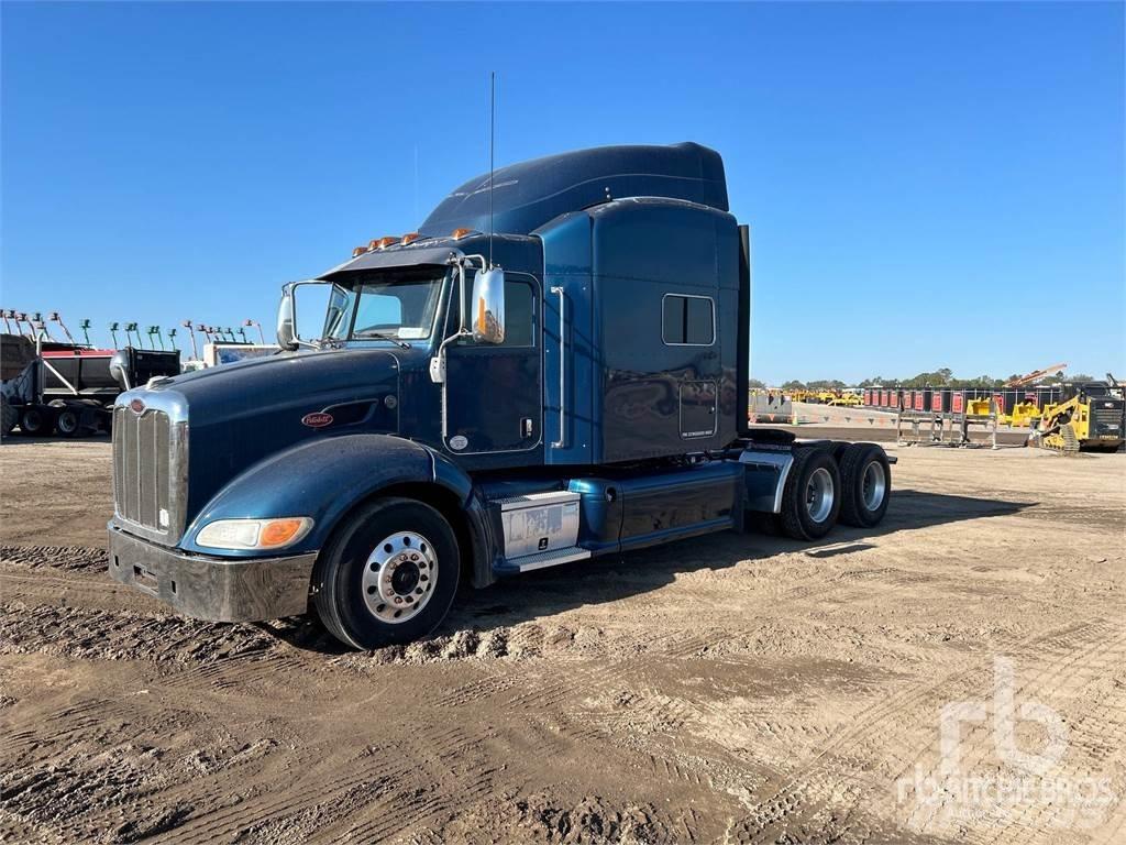 Peterbilt 384 Trekkers