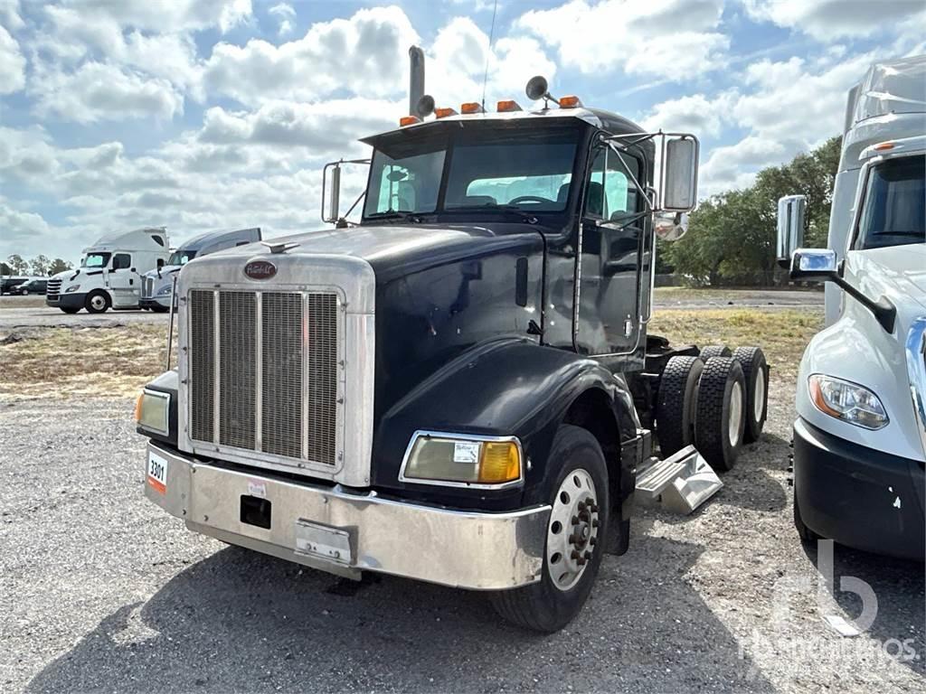 Peterbilt 385 Trekkers