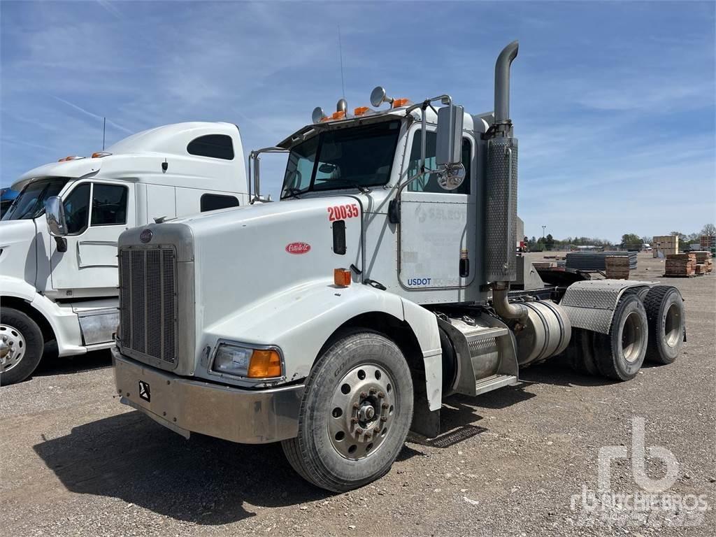 Peterbilt 385 Trekkers