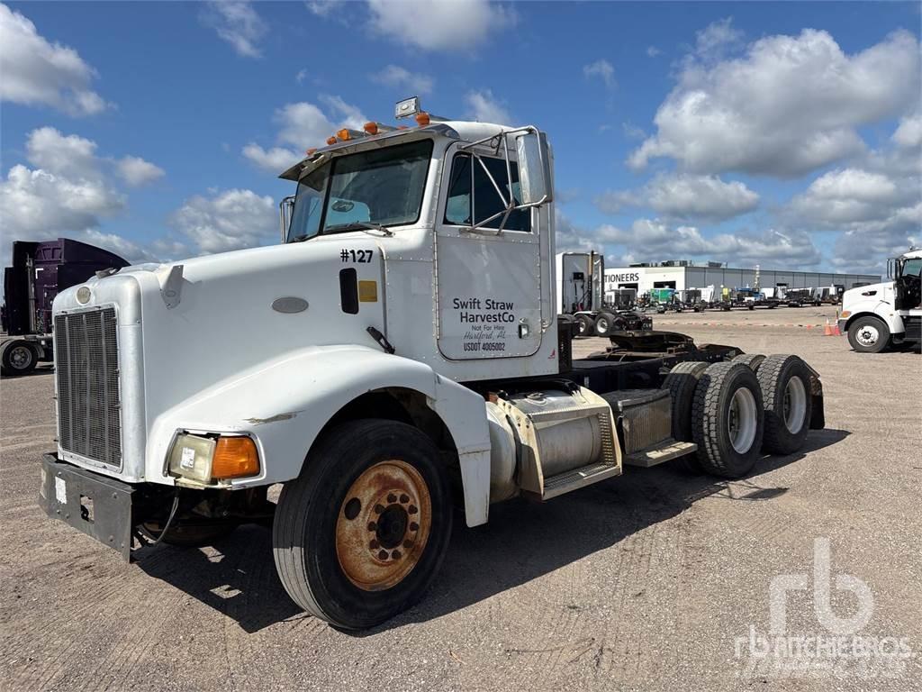 Peterbilt 385 Trekkers