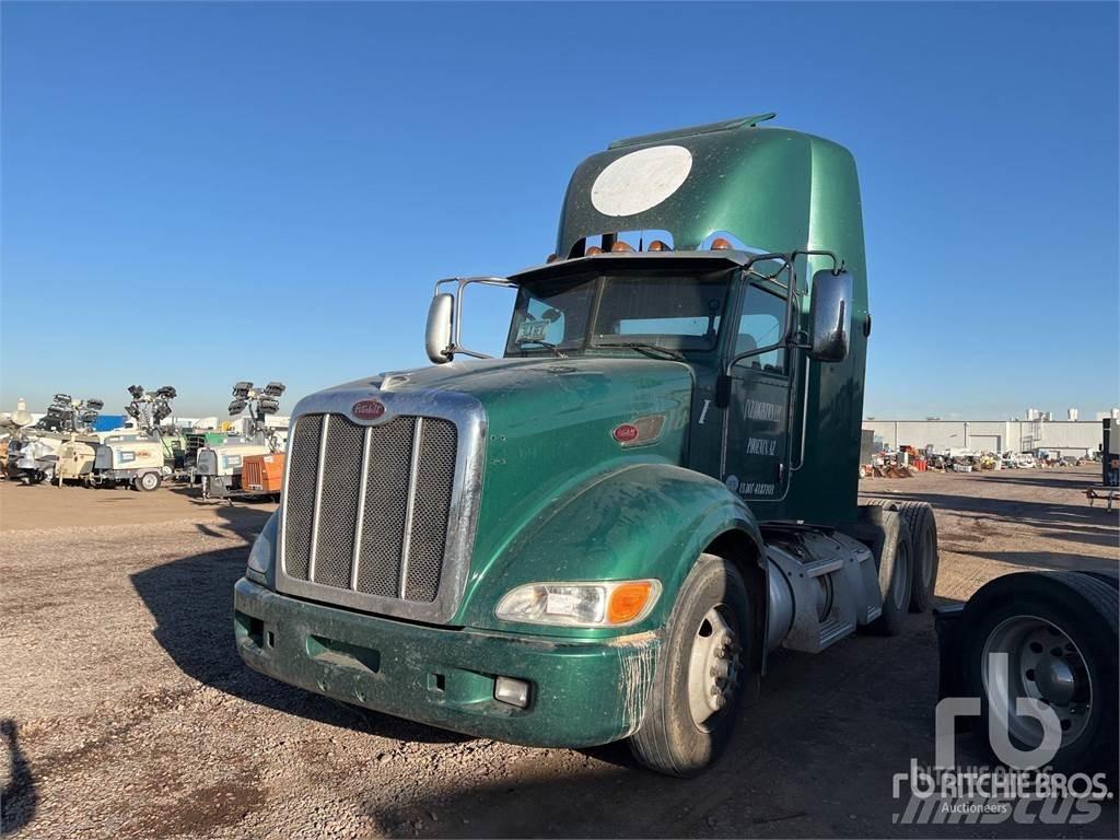 Peterbilt 386 Trekkers