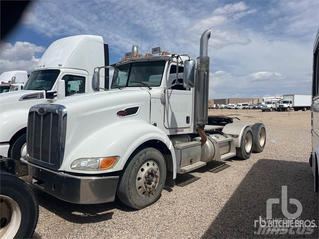 Peterbilt 386 Trekkers