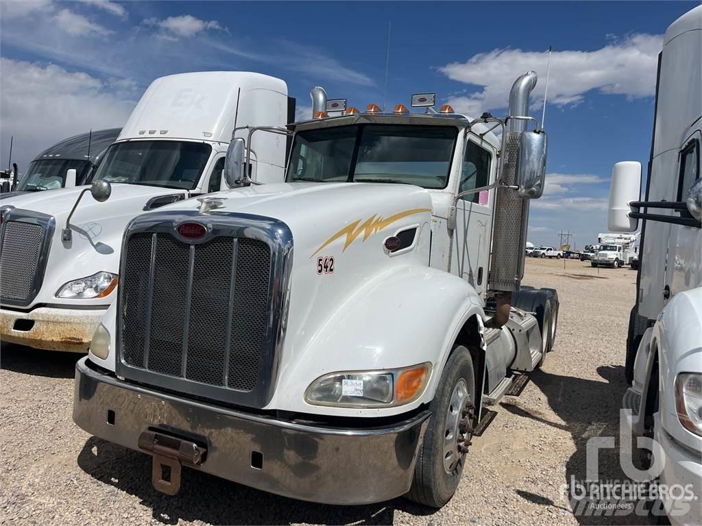 Peterbilt 386 Trekkers