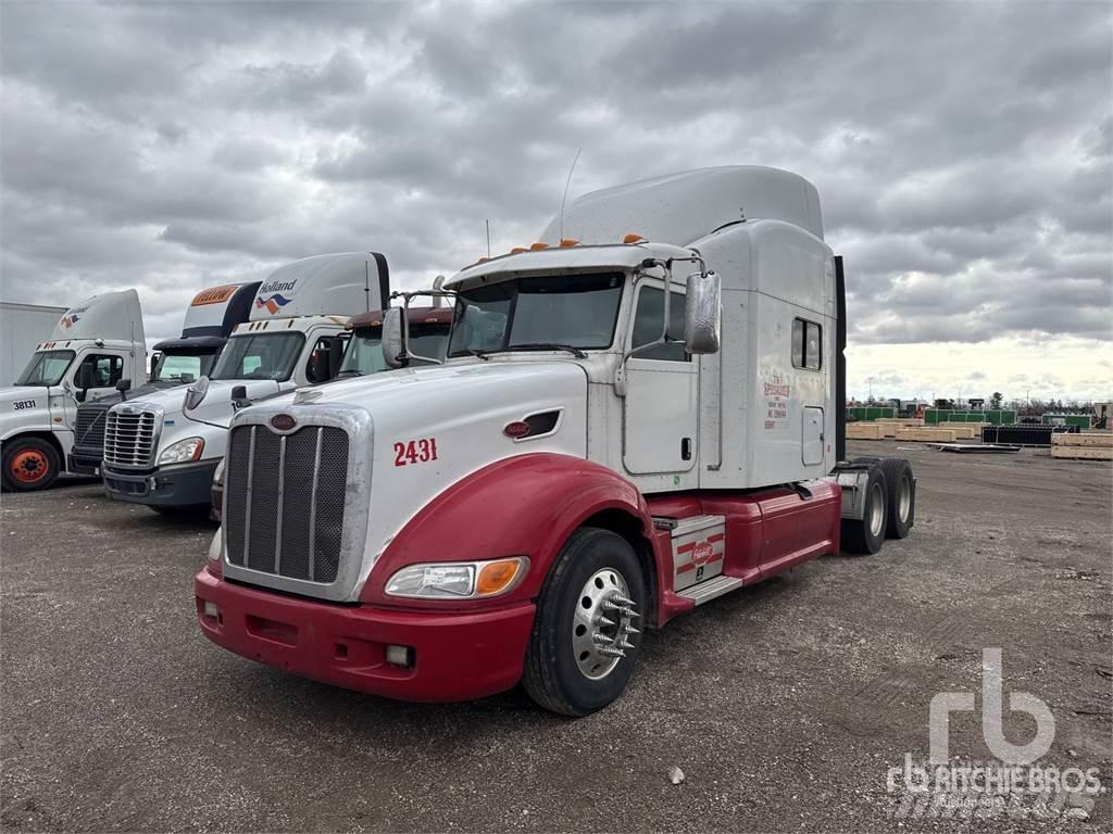 Peterbilt 386 Trekkers