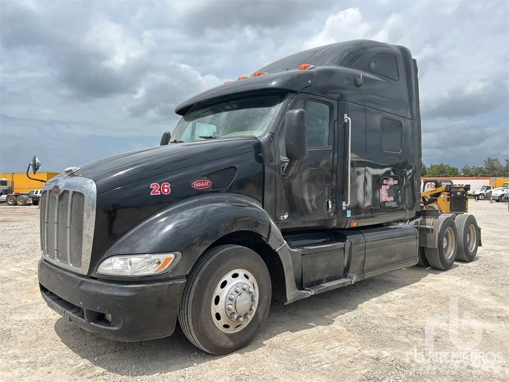 Peterbilt 387 Trekkers