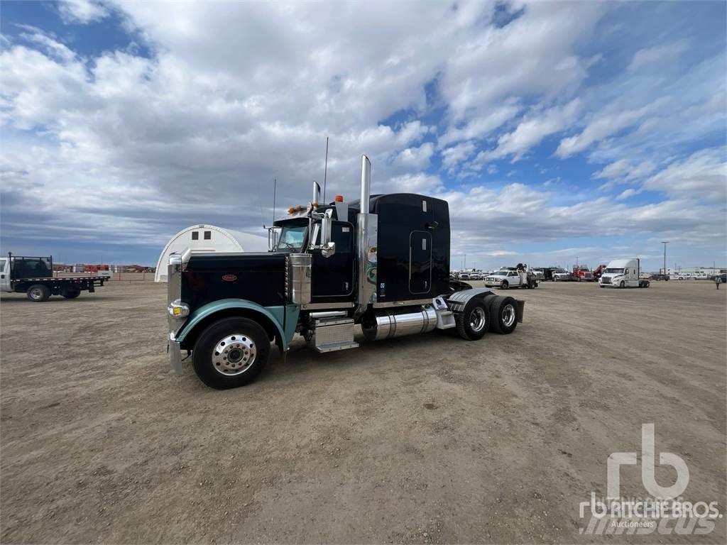 Peterbilt 388 Trekkers