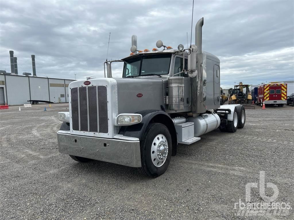 Peterbilt 388 Trekkers
