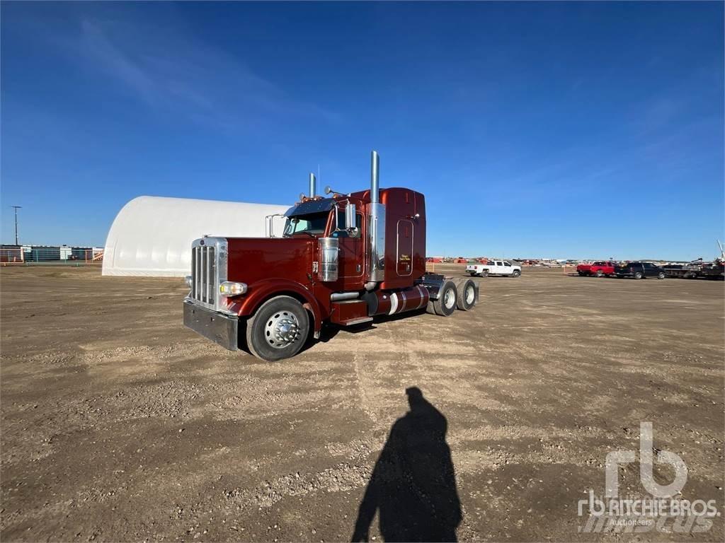 Peterbilt 388 Trekkers