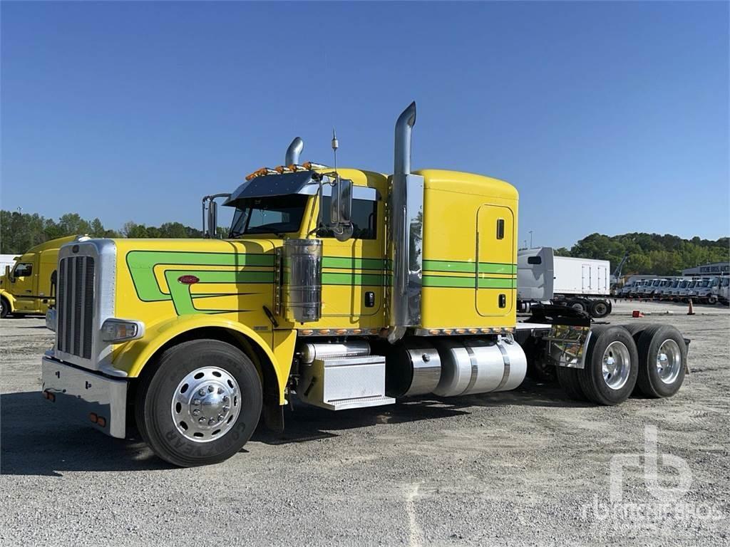 Peterbilt 388 Trekkers