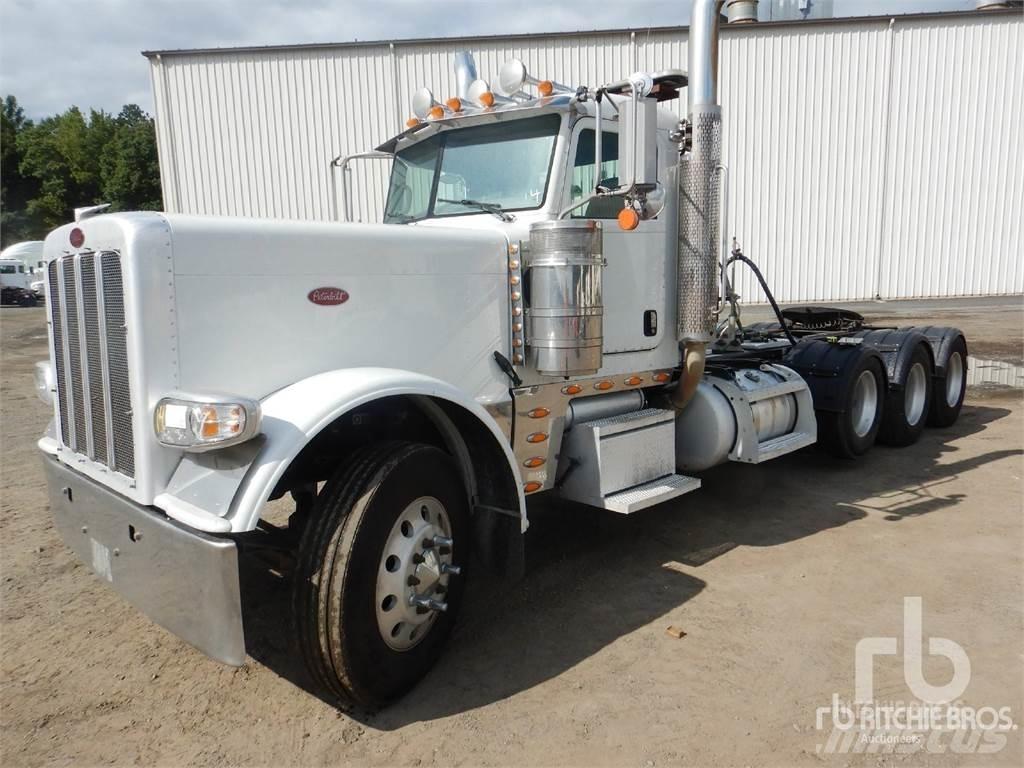 Peterbilt 389 Trekkers