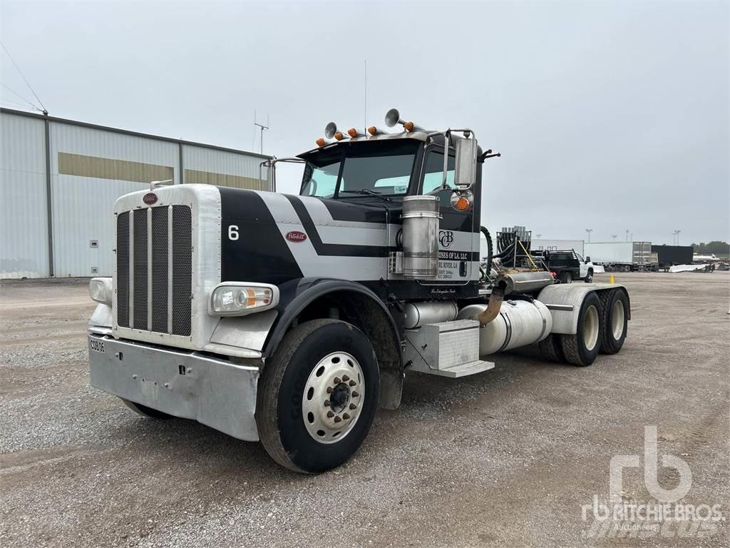 Peterbilt 389 Trekkers
