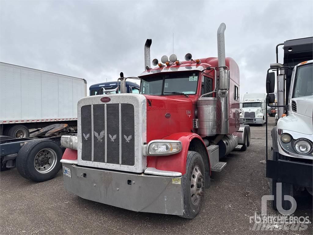 Peterbilt 389 Trekkers