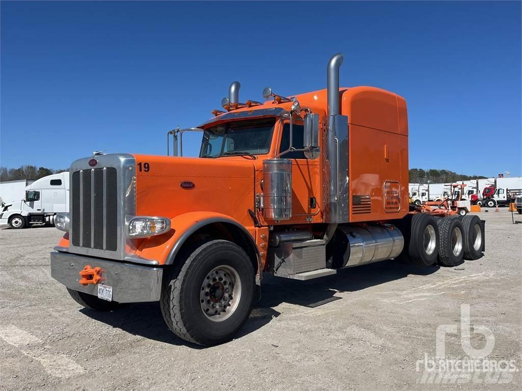 Peterbilt 389 Trekkers