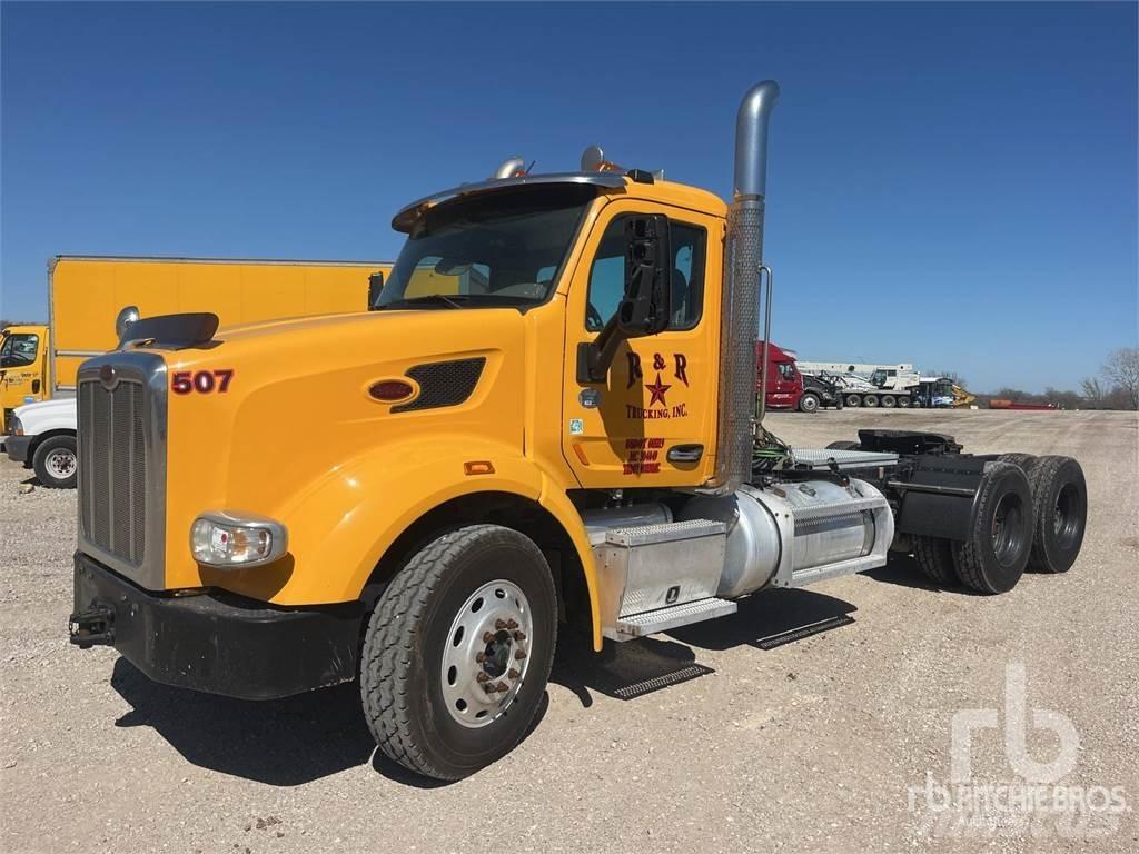 Peterbilt 567 Trekkers