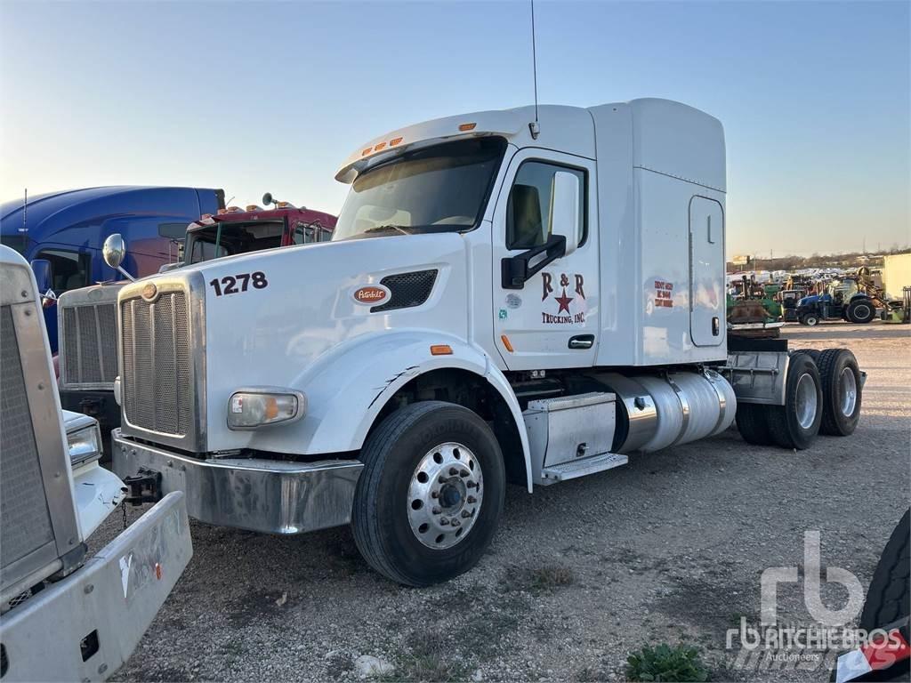 Peterbilt 567 Trekkers
