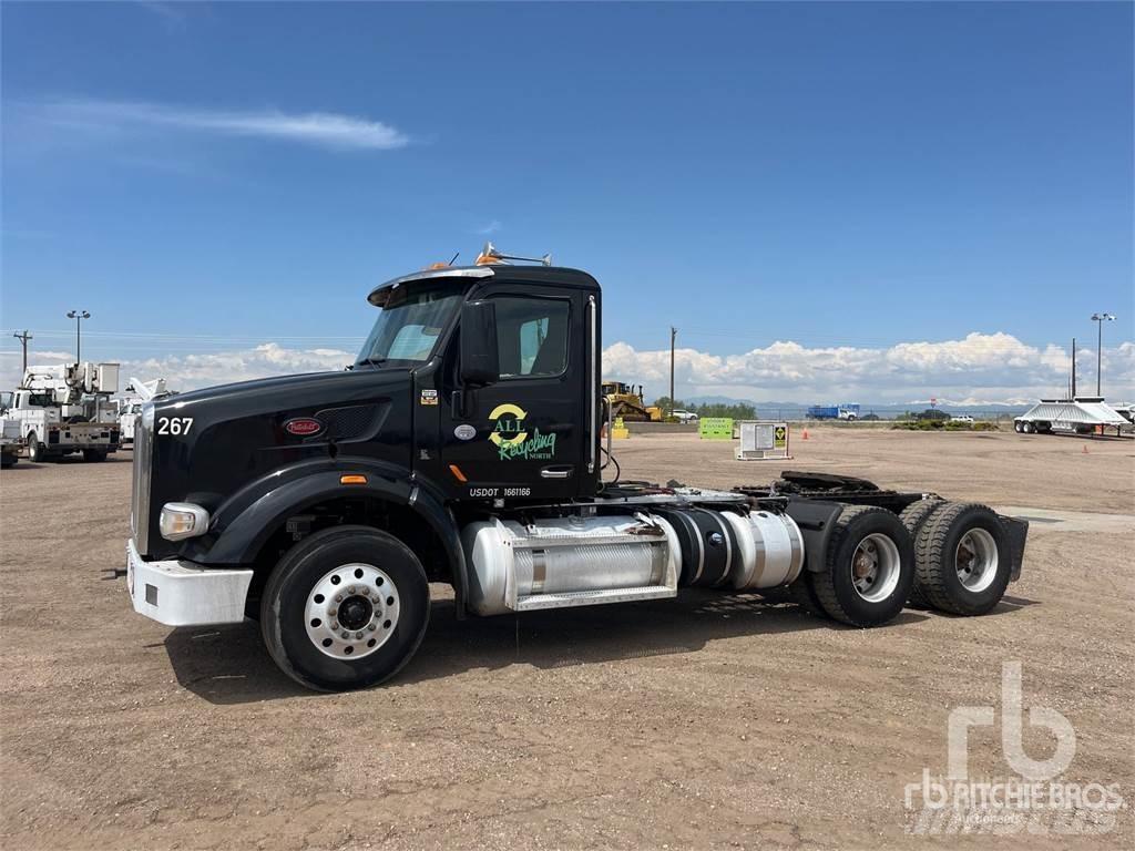 Peterbilt 567 Trekkers