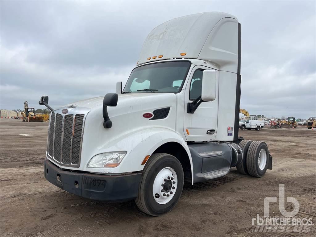 Peterbilt 579 Trekkers