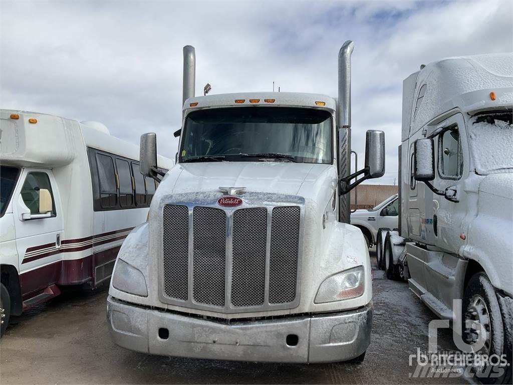 Peterbilt 579 Trekkers