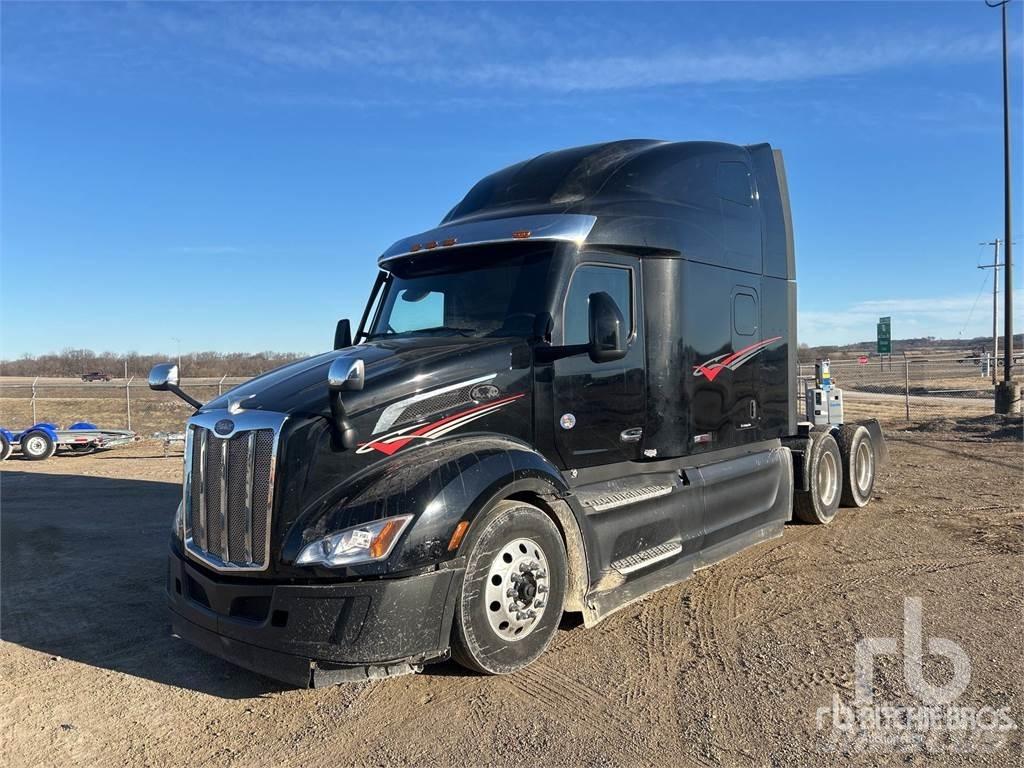 Peterbilt 579 Trekkers