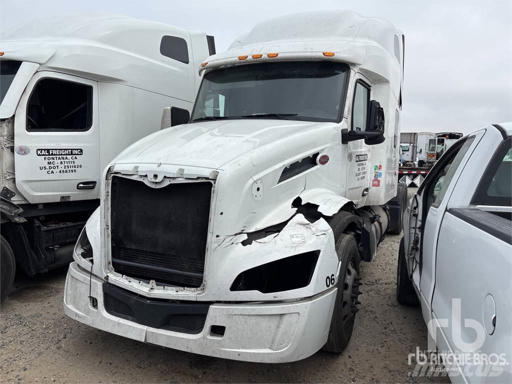 Peterbilt 579 Trekkers