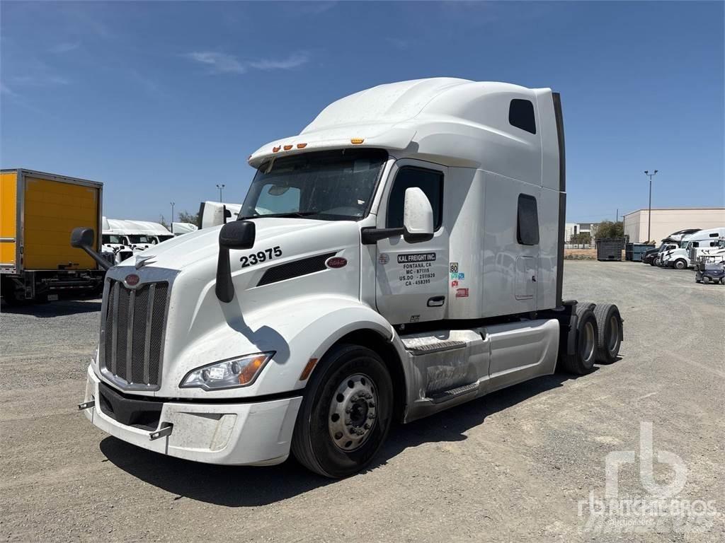 Peterbilt 579 Trekkers