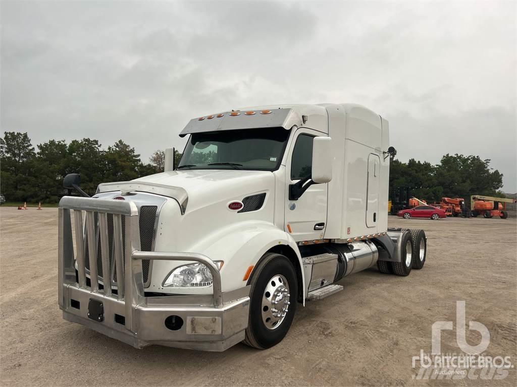 Peterbilt 579 Trekkers