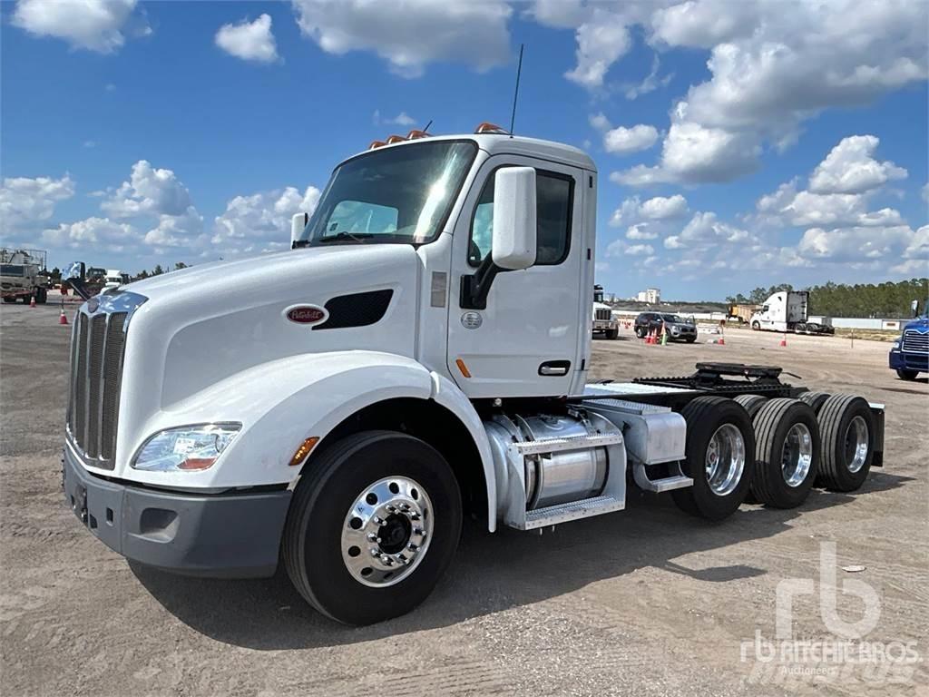 Peterbilt 579 Trekkers