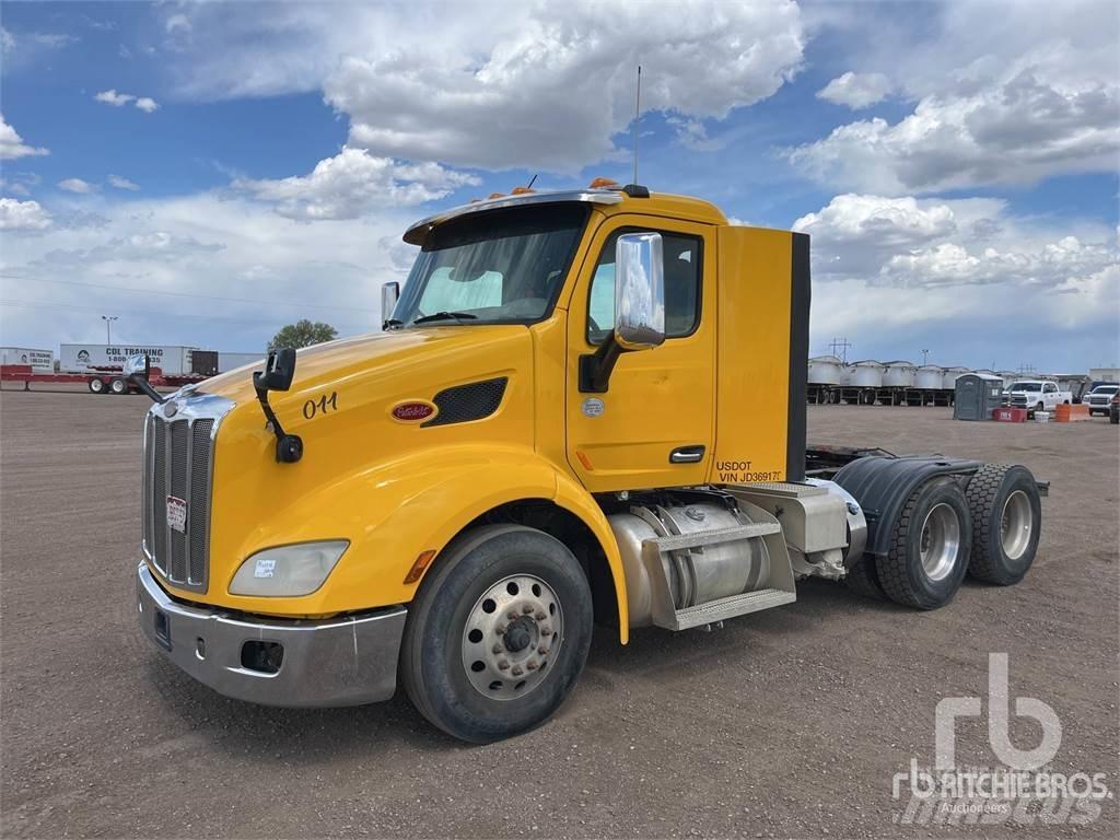 Peterbilt 579 Trekkers