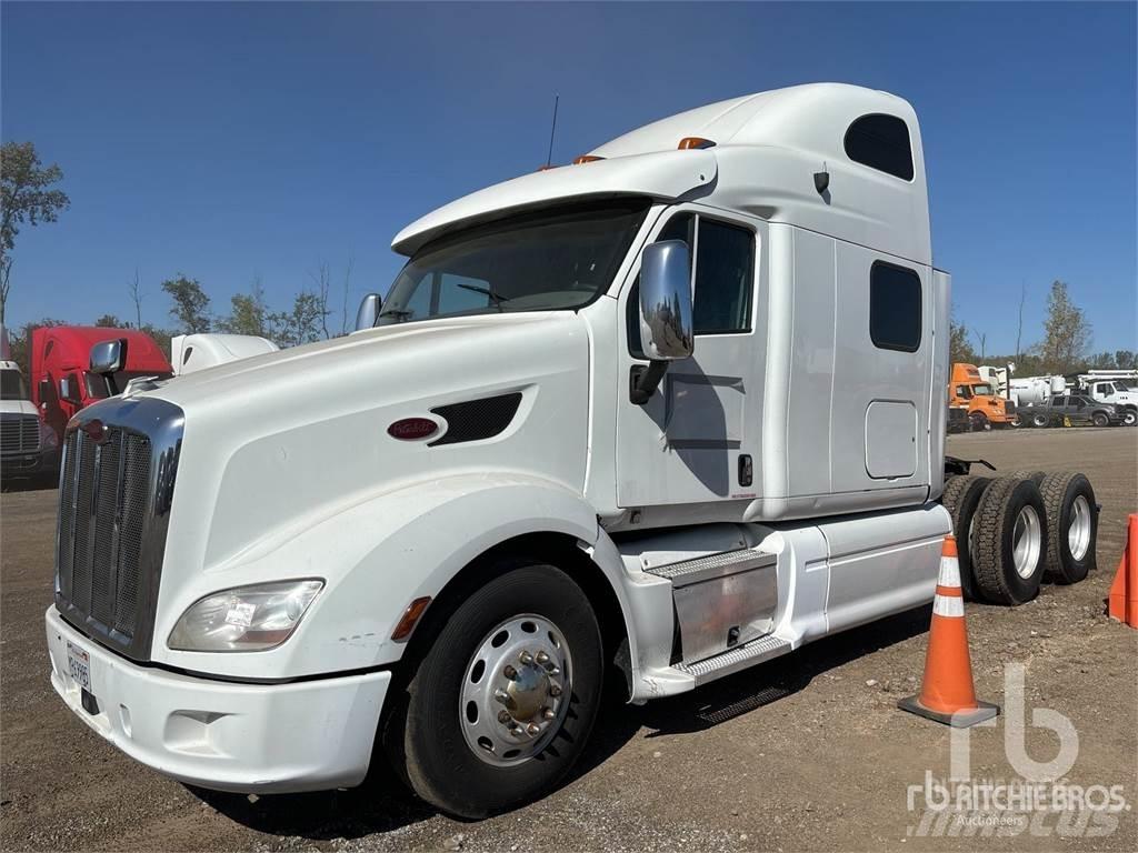 Peterbilt 587 Trekkers