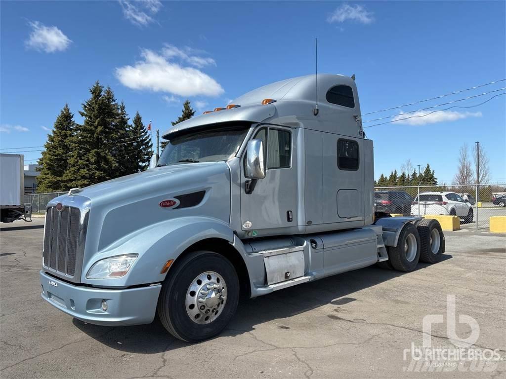 Peterbilt 587 Trekkers
