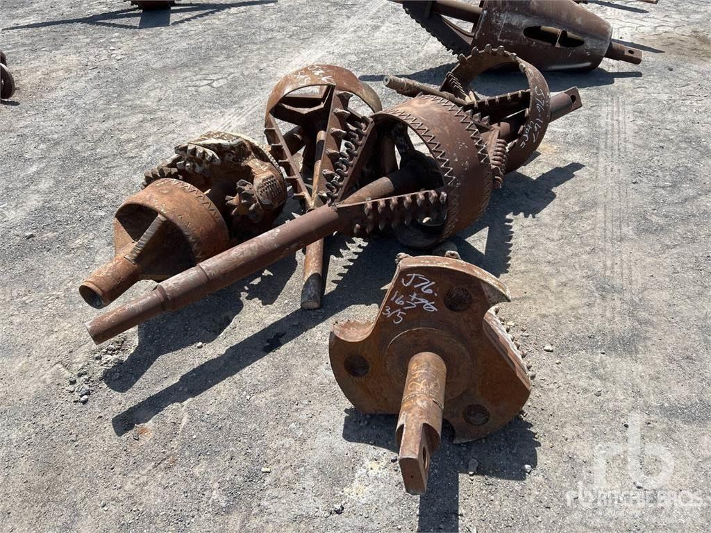  Quantity of (5) Accessoires en onderdelen voor boormachines