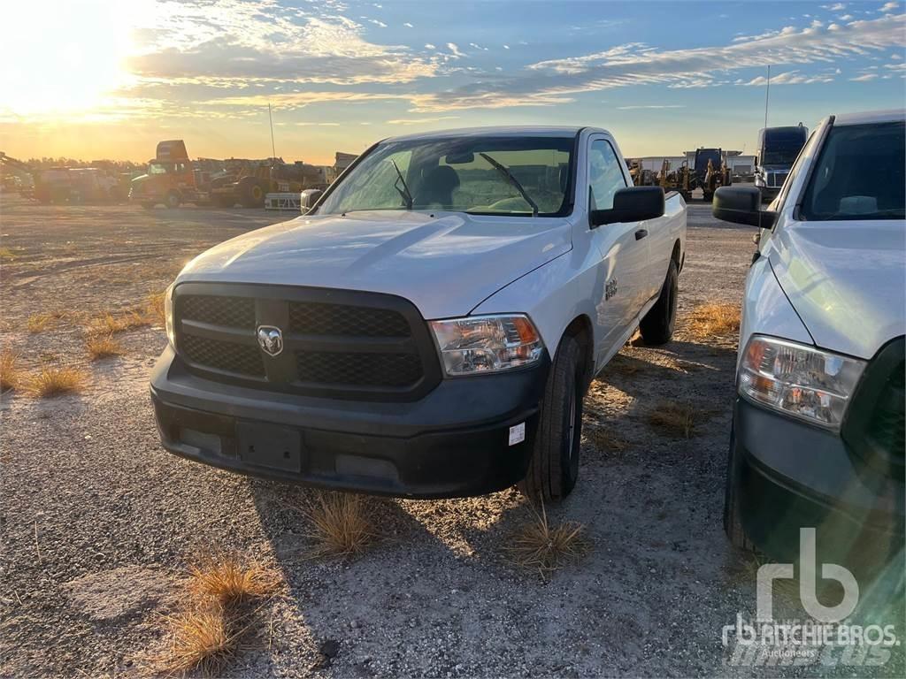 RAM 1500 Bestelwagens met open laadbak