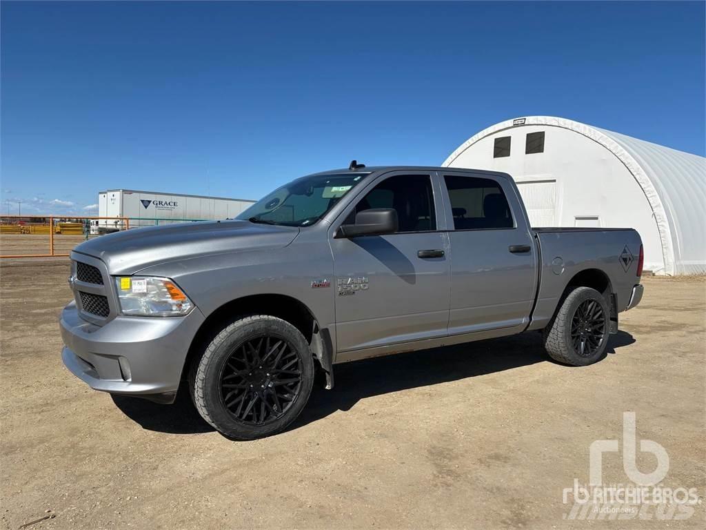 RAM 1500 Bestelwagens met open laadbak