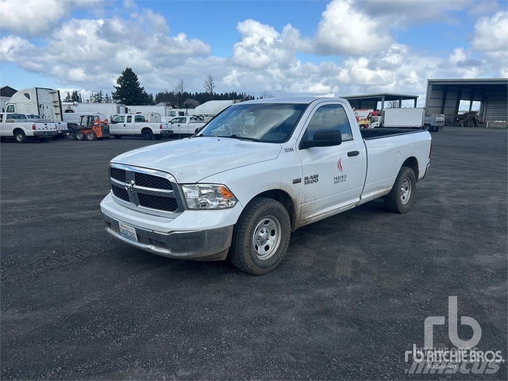RAM 1500 Bestelwagens met open laadbak