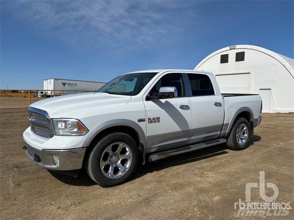 RAM 1500 Bestelwagens met open laadbak