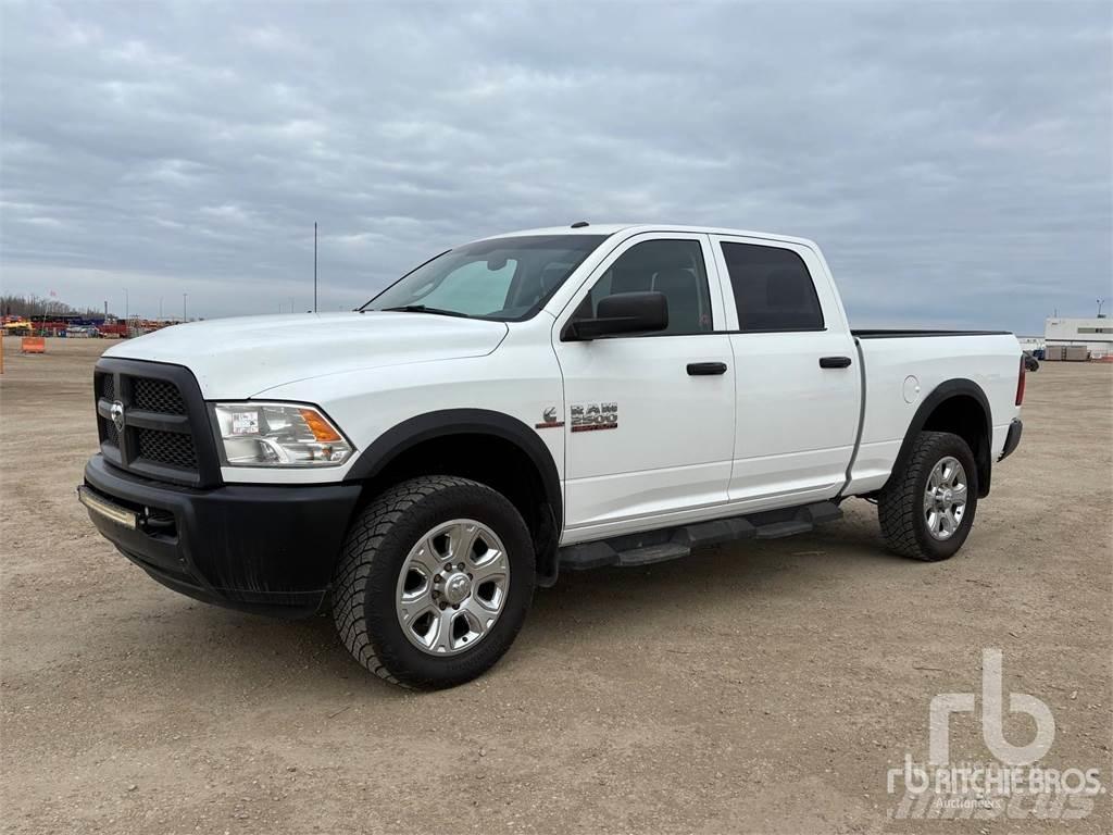 RAM 1500 Bestelwagens met open laadbak